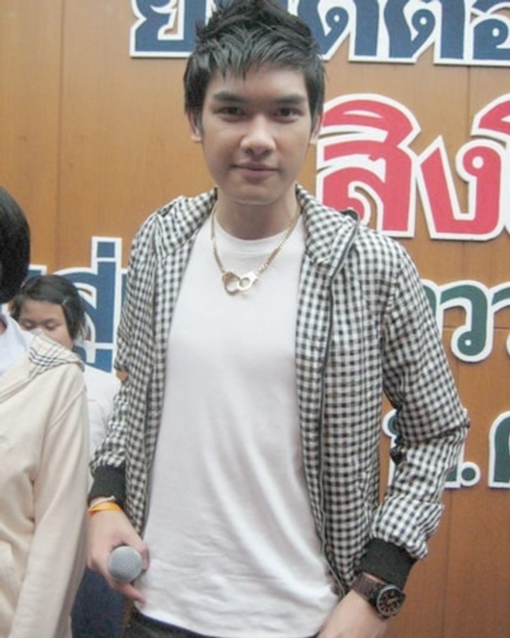 สิงโต ขึ้นแท่นลูกรักเกร็งจัดโดนเปรียบเทียบชั้น รุจ