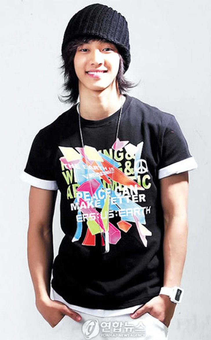 Who''s it? AJ