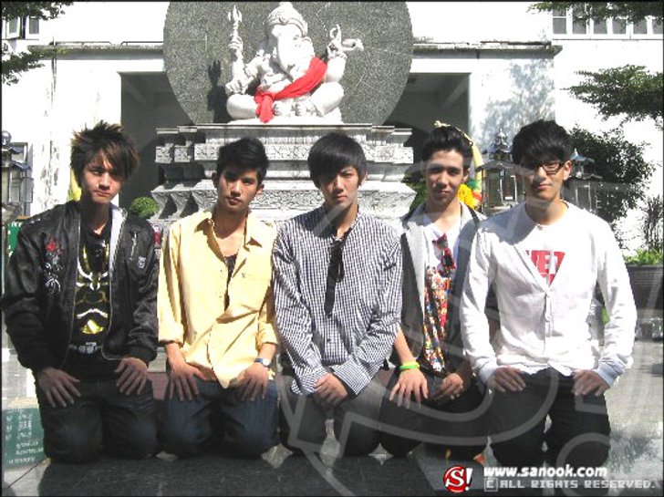 K-OTIC ถือฤกษ์ดีไหว้พระพิฆเนศก่อนลัดฟ้าไปเกาหลี