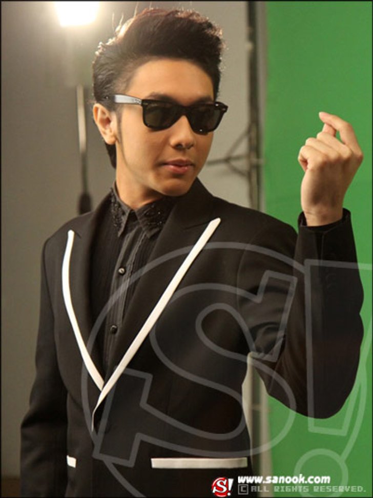 วัน ทู ทรี โซล ส่ง ขยับ มาแรง
เพื่อนอึ้ง นัททิว ประกาศ...ขอถอนตัว!!!