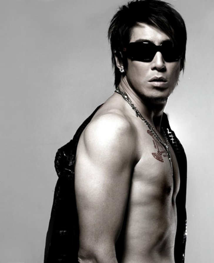เจ-เจตริน ขนทีมแดนซ์ ปะทะฮิพฮอพ ไทยเทเนี่ยม พร้อมระเบิดความมันส์