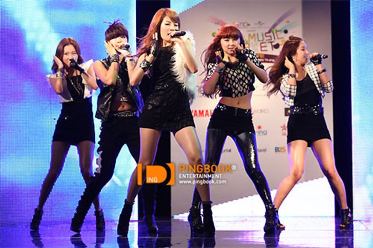 4minute เปิดโชว์เคสพร้อมบรรยากาศสุดฮ็อตในงาน 4Minute The 1st Showcase In Thailand