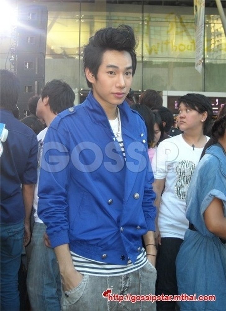 ได้เวลาชิ่ง เป๊ก ผลิตโชค ซบเอ็กซ์แซ็กท์ หวังเล่นละครเวที