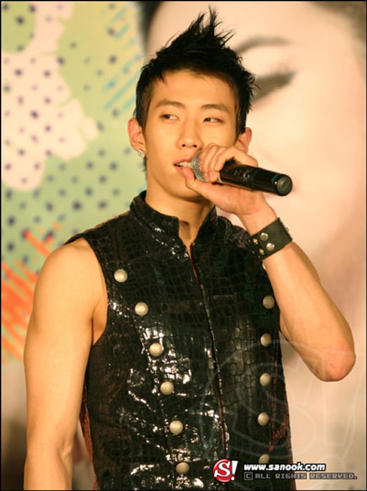 แจบอม ให้สิทธิ DMW ดูแลงานบันเทิง