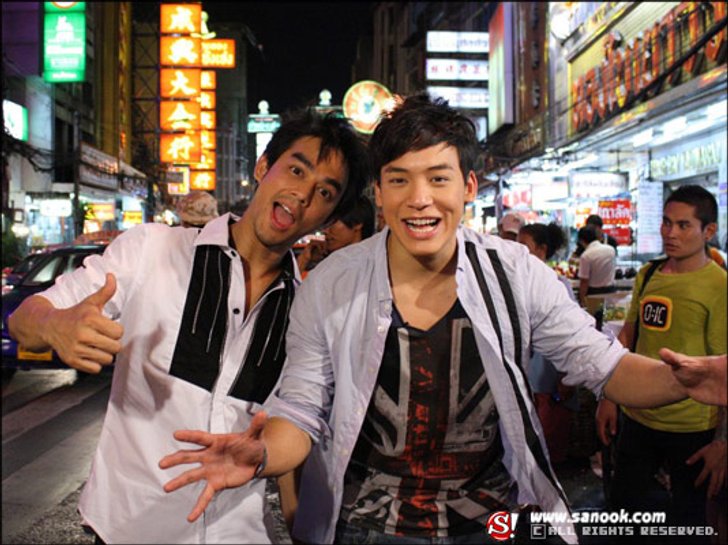 มอส-บี้ ทำเยาวราช...แทบแตก !!!