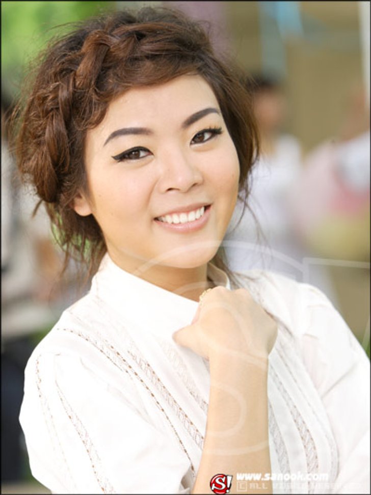 ลุลา ปลื้ม เนื้อคู่ มาแรง ติดท็อปชาร์ตคลื่นวิทยุดัง