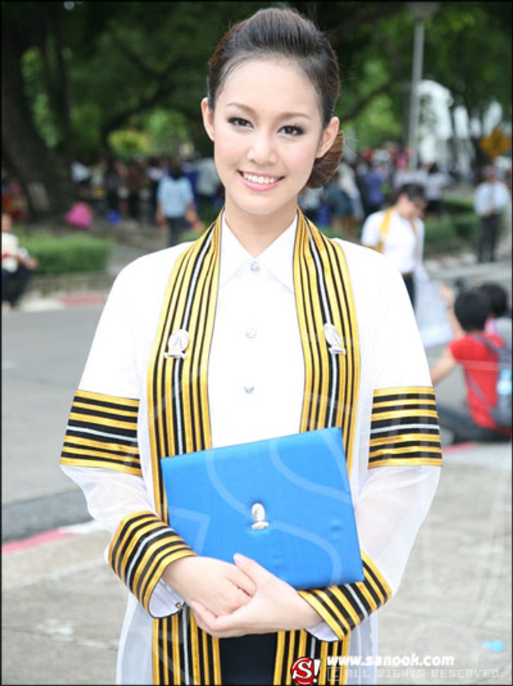 ทิชา-จีทเวนตี้ ปลื้มเรียนจบแล้ว เป็นบัณฑิตเอกภาษาญี่ปุ่นจากรั้วจามจุรี