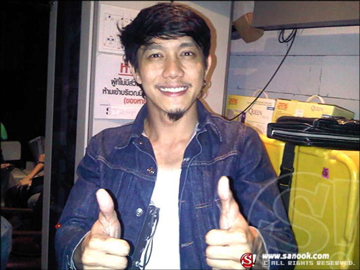 ปั๊บปลื้ม เธอยัง..แรงไม่หยุด แถมวาเลนไทน์ยังไม่พักรับงานงดสวีทแฟน