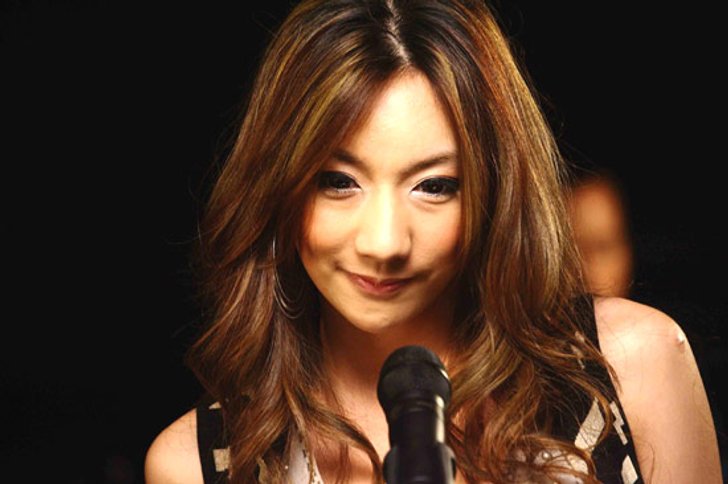 เบนซ์-พริกไทย ชื่นใจ เพลงรักแง่บวก ยาใจ ฮิต!!