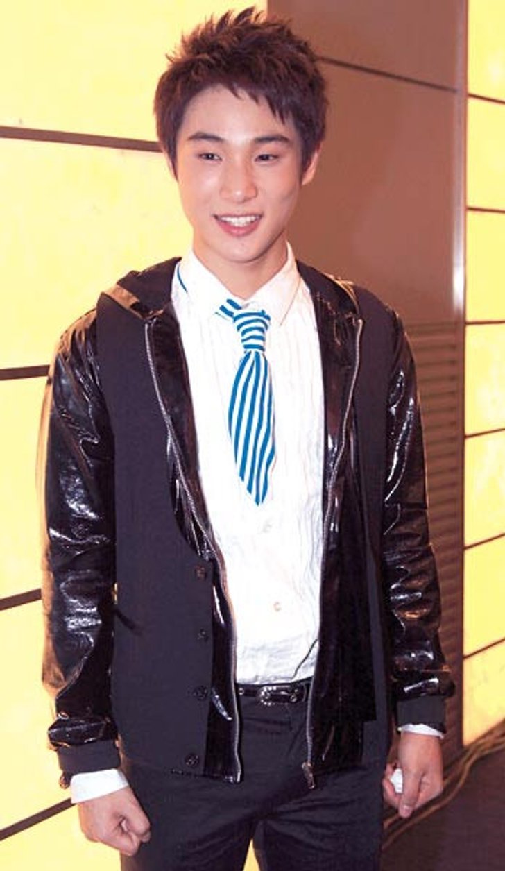 จูเนียร์ หมายเลข 2 ร่วงคนแรก เดอะ สตาร์ 7