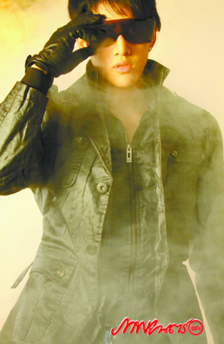 การเดินเดี่ยวสุดมั่นใจ Mike D.Angelo