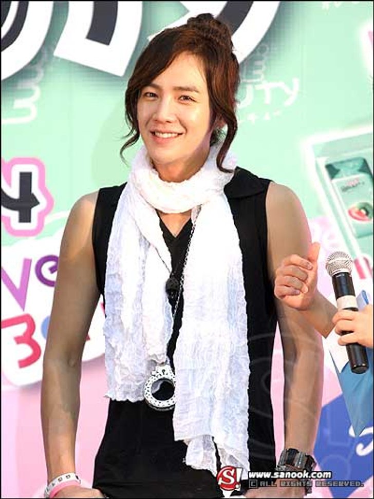 จางกึนซอกคว้าตำแหน่งดาราเกาหลีที่มีอิทธิพลมากที่สุดในเอเชีย