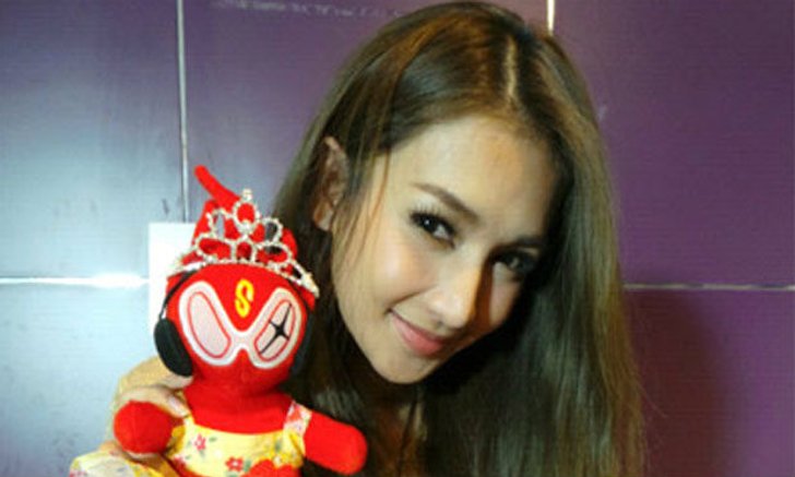 เนย โชติกา บุกคลื่นซี้ด ชิมลางงานดีเจ!
