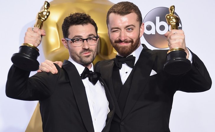 Sam Smith สุดปลื้ม! อุทิศ Oscars ตัวแรกให้กลุ่มคนข้ามเพศ