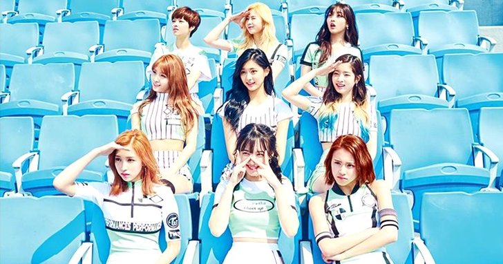 "TWICE" วงเกิร์ลกรุ๊ป 9 สาวสุดฮ็อตที่คนมักเปรียบเทียบกับ "เกิร์ลเจน"