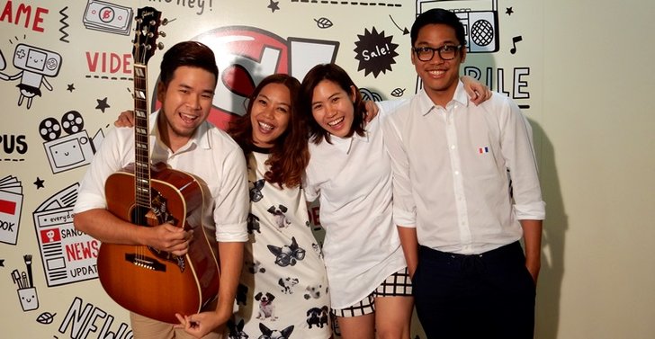 2Pcs. วงดนตรีสุดน่ารัก กับการทำเพลงเป็นของขวัญงานแต่งงาน!
