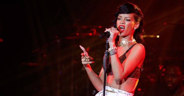 Rihanna เตือน! “อย่ามาจับโปเกมอนในคอนเสิร์ตฉัน”