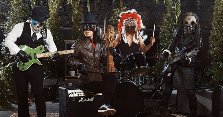 "Silly Fools" ปล่อยเบื้องหลังเพลงใหม่ให้แฟนเพลงได้ชม!