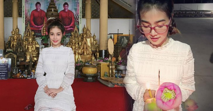 “กระแต อาร์สยาม” ถือเคล็ดเสริมดวงไหว้ขอเงินจากพระจันทร์