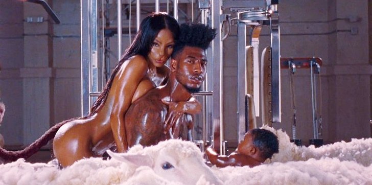 Kanye West กับ “Fade” เอ็มวีใหม่สุดแรงไอเดียจาก “หนังโป๊”!