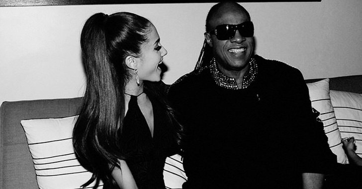 Stevie Wonder ควง Ariana Grande ร้องเพลงประกอบหนัง “Sing”