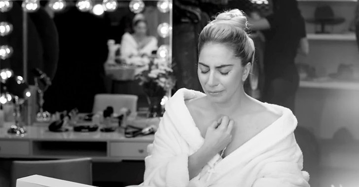Lady Gaga เศร้าซึ้งสวย กับเอ็มวี “Million Reasons”