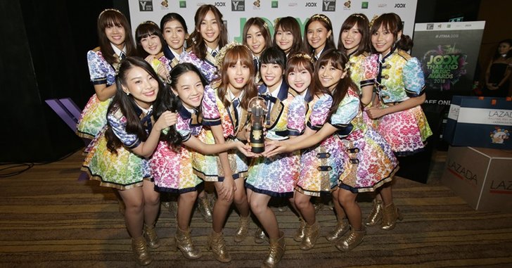 ย้อนวันวาน "BNK48" กับบทสัมภาษณ์แรกก่อนแจ้งเกิดเป็นศิลปินฮอตของยุค!