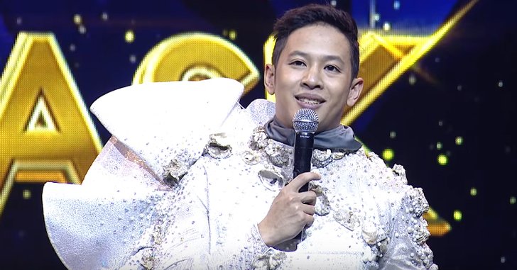 5 เพลงดัง ที่คุณอาจไม่รู้ว่าหน้ากากหอยนางรม "โอม Cocktail" เป็นผู้เเต่ง