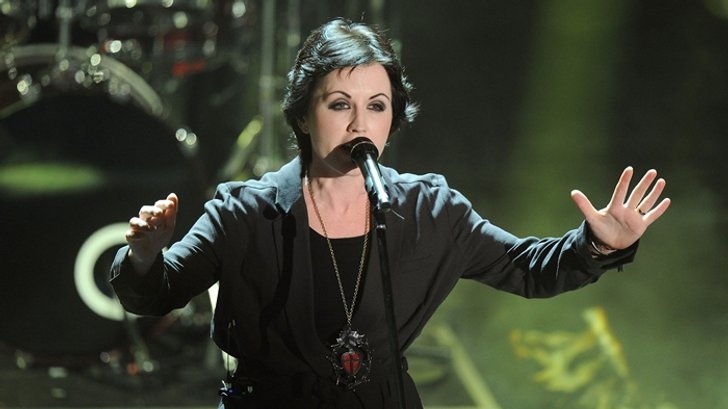 Dolores O’Riordan นักร้องนำวง The Cranberries เสียชีวิตแล้วในวัย 46 ปี