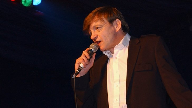 Mark E. Smith ผู้ร่วมก่อตั้งและนักร้องนำวง The Fall เสียชีวิตในวัย 60 ปี
