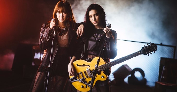 เอ็มม่า แพม ขอบคุณแฟนคลับ ปล่อยเพลง “คืนข้ามปี” เวอร์ชั่น 3 ภาษา