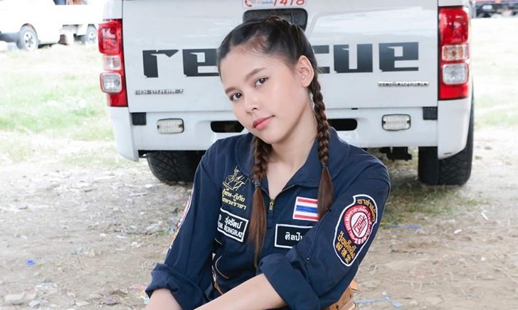 "ไข่มุก รุ่งรัตน์" ลงพื้นที่แจกถุงยังชีพ อบขนมหาเงินช่วยคนที่เจอพิษโรคระบาด