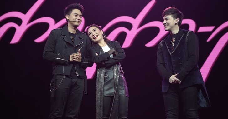 จากศิษย์ถึงครู! เปิดข้อความ "แดน-บีม" ถึง "แหม่ม พัชริดา" หลังขึ้นคอนเสิร์ต "สาว สาว สาว"