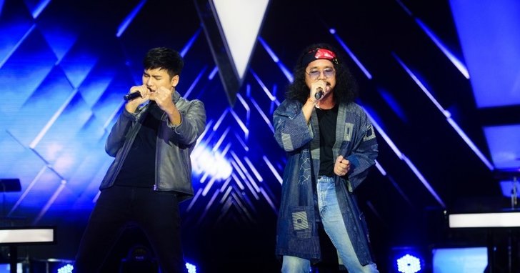 ปะทะเดือด! "โจอี้ - เอิร์ธ The Voice" จับคู่แบทเทิลเพลง "คิดฮอด" ติดเทรนด์มาแรงอันดับ 1