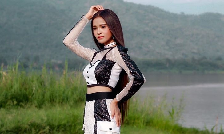 "อาม ชุติมา" โพสต์ขออนุญาตเปลี่ยนลุคในเพลงใหม่ เจอแฟนๆ คอมเมนต์รัว
