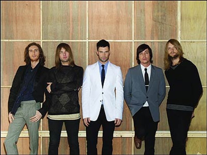 ลุ้นมีท แอนด์ กรี๊ด กับ 5 หนุ่ม MAROON 5