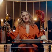 Taylor Swift "Look What You Made Me Do"