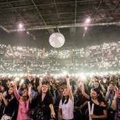 Shawn Mendes Illuminate World Tour 2017 Bangkok