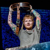 Ed Sheeran Divide World Tour 2019 with special guest ONE OK ROCK