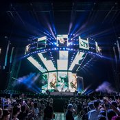 Ed Sheeran Divide World Tour 2019 with special guest ONE OK ROCK