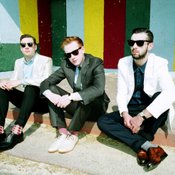 Two Door Cinema Club คัมแบ็ก! เตรียมดีดดิ้นกันให้สุดเหวี่ยง 13 ส.ค. นี้