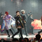 TRINITY : THE FIRST DEBUT STAGE