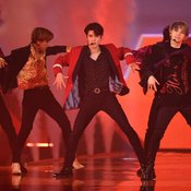 NCT 127 at 2019 MTV EMAs