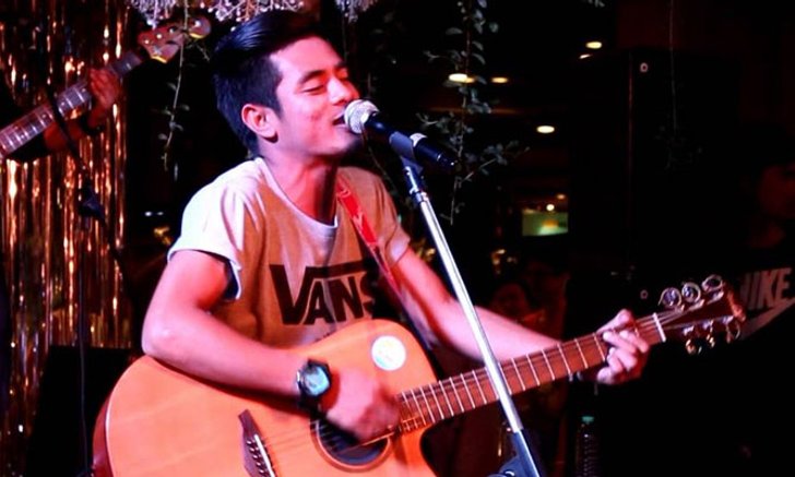 "เดย์ The Voice" หนุ่มบุรีรัมย์สานต่อเส้นทางดนตรีสู่ค่าย Universal Music