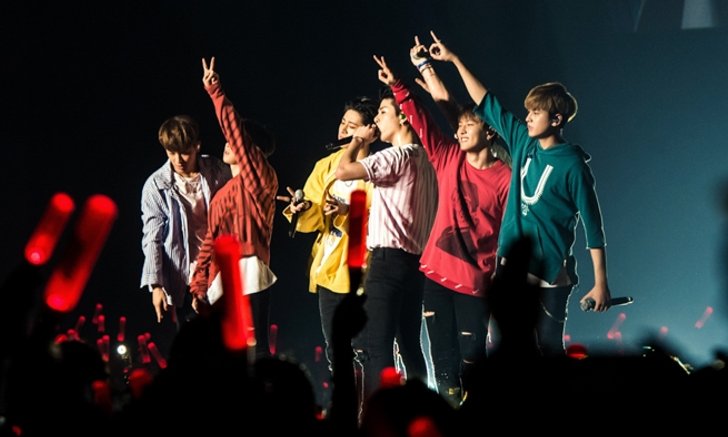 งานดี งาน iKON หนุ่มๆ จัดเต็ม เสียงดี เต้นแน่นไม่มีเหนื่อย