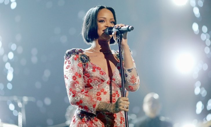 Rihanna ยกเลิกคอนเสิร์ตกะทันหันจากเหตุ Bastille Day เมืองนีซ ฝรั่งเศส