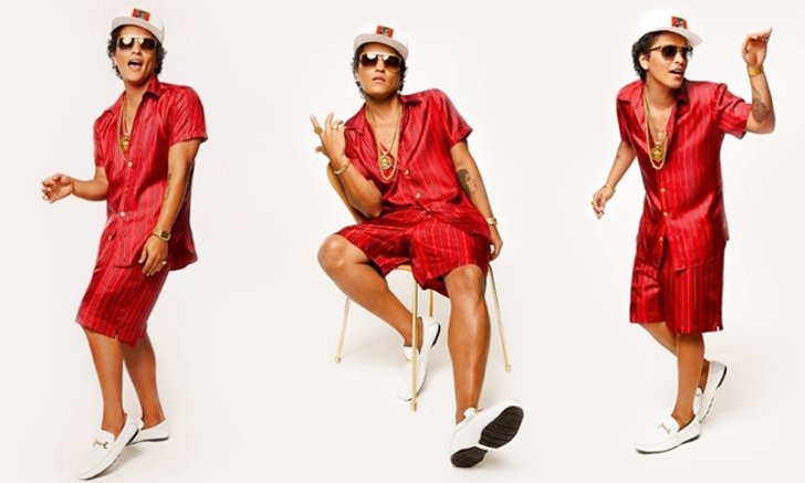 Bruno Mars ช้าๆ ซึ้งๆ เซ็กซี่เล็กๆ กับเพลงบัลลาด 80s' “Versace on the Floor”