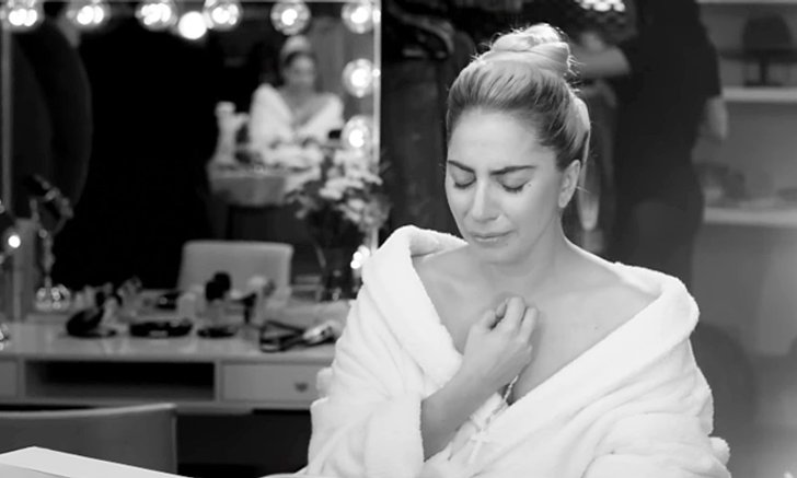 Lady Gaga เศร้าซึ้งสวย กับเอ็มวี “Million Reasons”