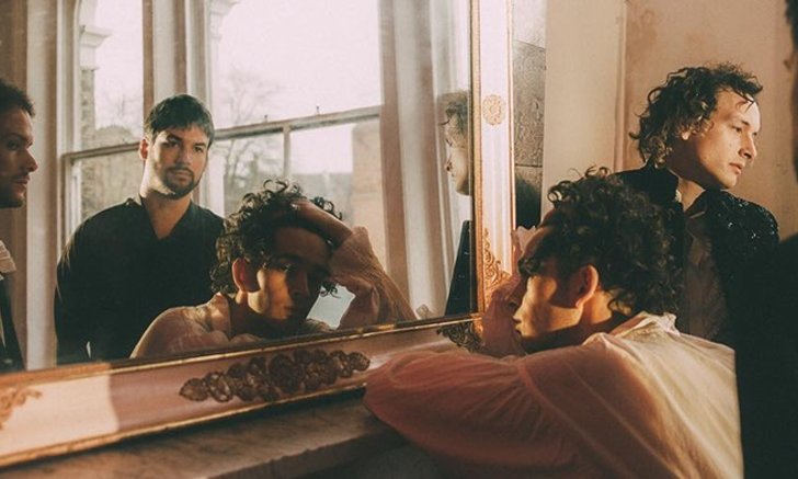 The 1975 ปล่อยซิงเกิ้ลการกุศล “By Your Side”