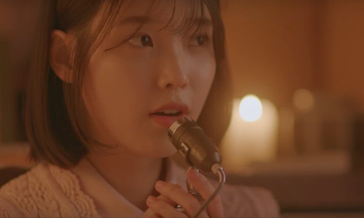 IU ส่งเสียงหวานใส พร้อมภาพสวยๆ ในซิงเกิลล่าสุด “Through The Night”